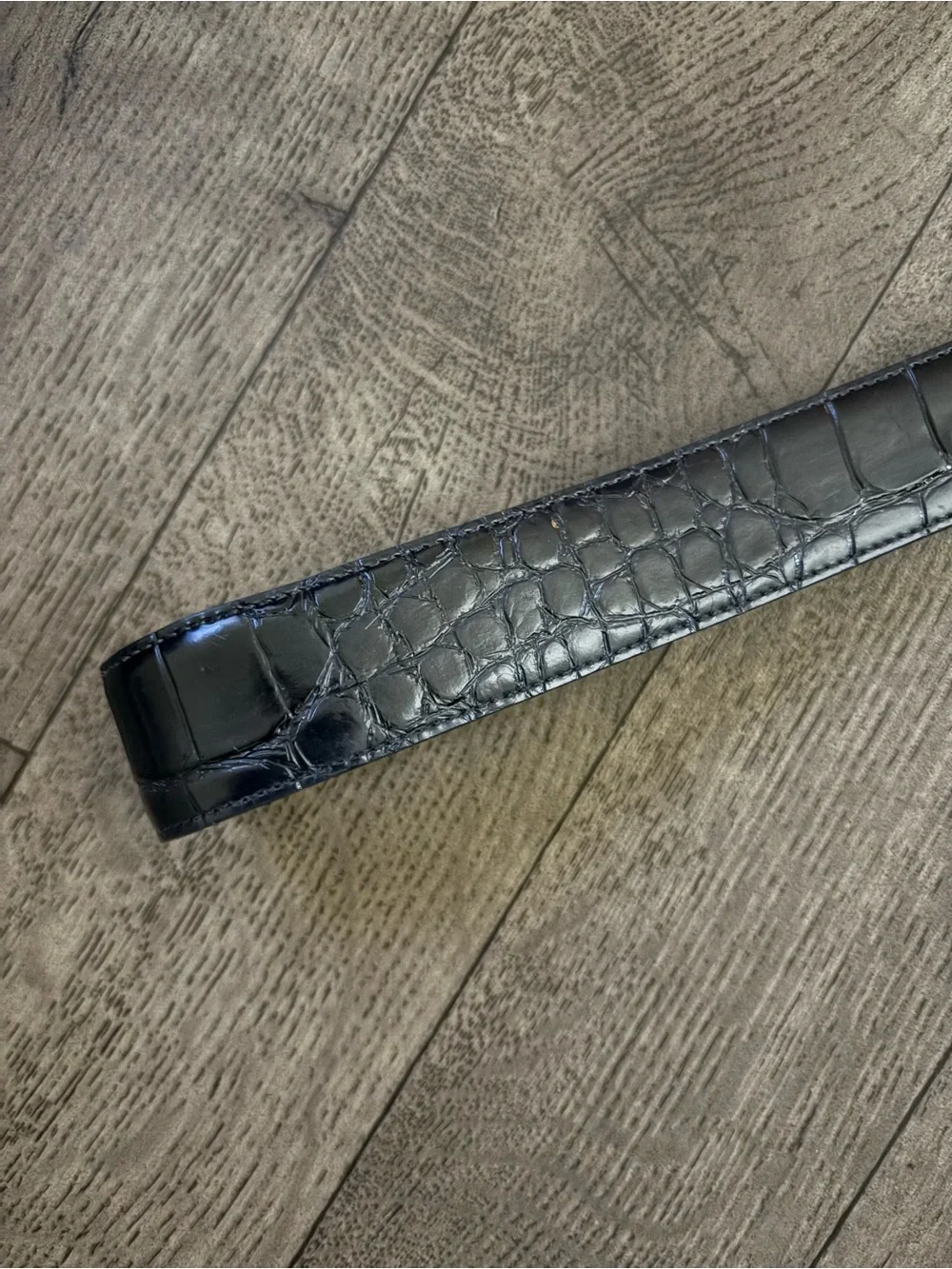 Women’s Navy Blue Croc-Embossed Leather Belt with Round Buckle